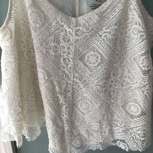 AE flowy white tank top